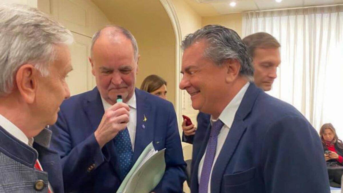 Il Ministro Calderoli incontra il presidente del Consiglio Regionale: “Su autonomia coinvolgimento e attenzione” - 