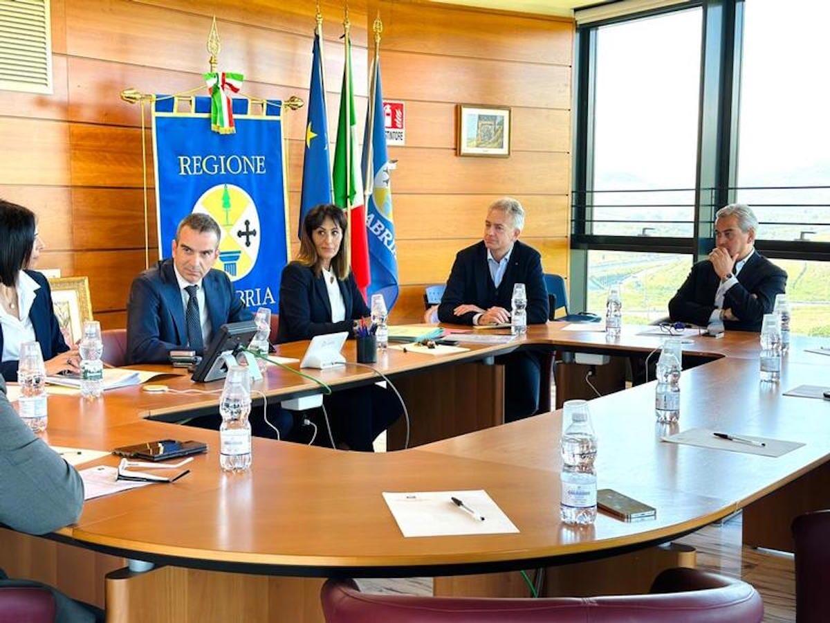Regione Calabria, arriva l'ok al Piano Esecutivo di Promozione Turistica 2023 - 