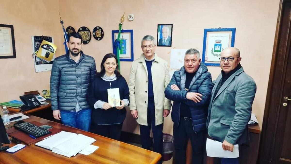 Isola di Capo Rizzuto, progetto culturale Ricevere e Riceversi: Fulciniti accolto dal Comune - 