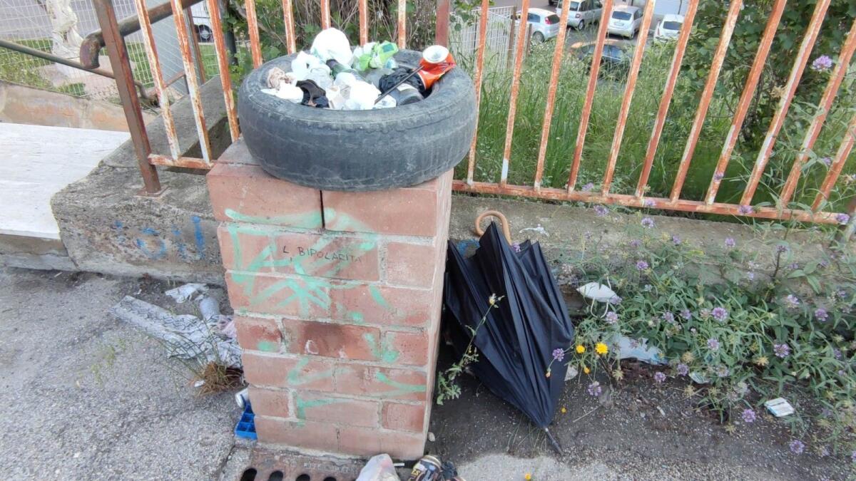Nei quartieri di Crotone: in città un degrado senza fine - 