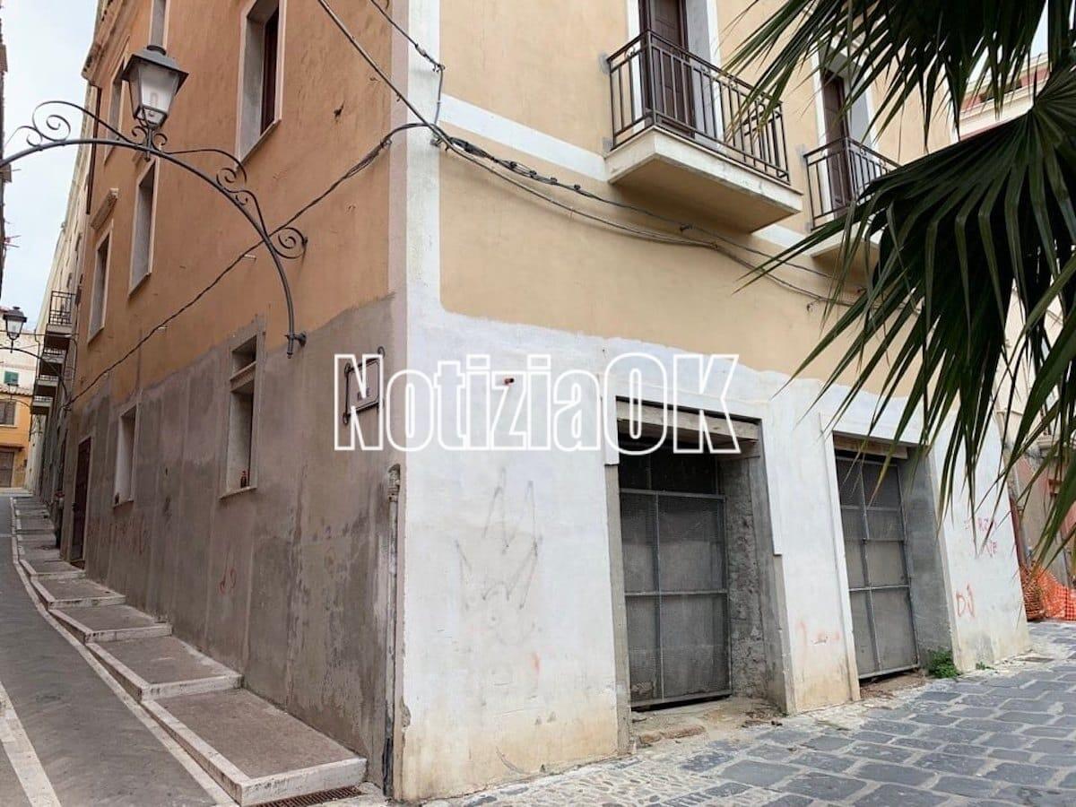 Sondaggio - Ecco per i crotonesi cosa potrebbe diventare Palazzo Milone - 