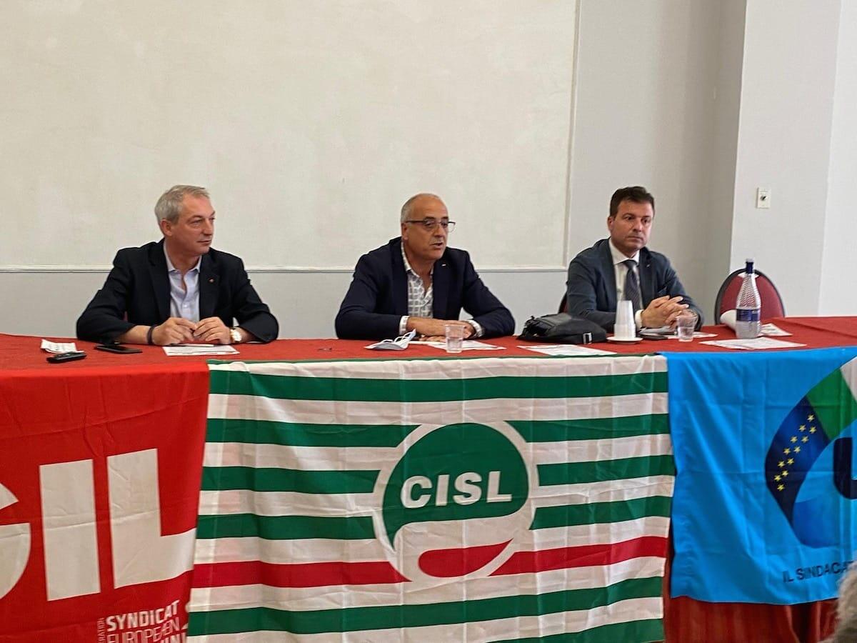 Osservatorio regionale contro le discriminazioni sui luoghi di lavoro: Cigl, Cisl e Uil disertano l'incontro - 