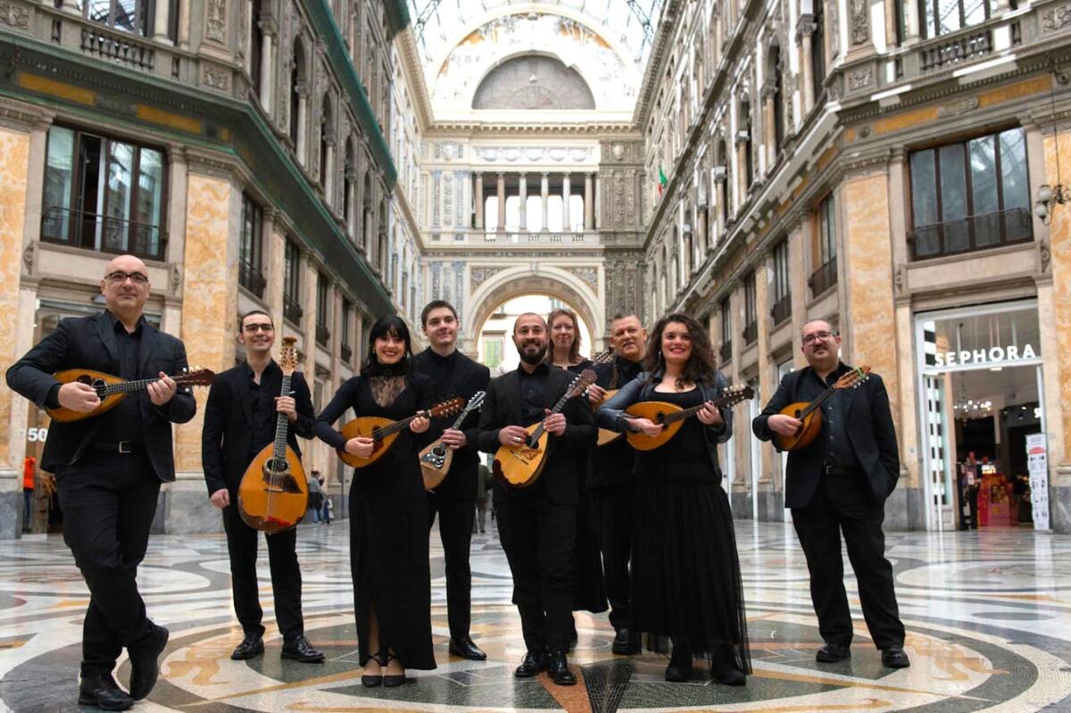 Crotone - La Napoli Mandolin Orchestra in città - 