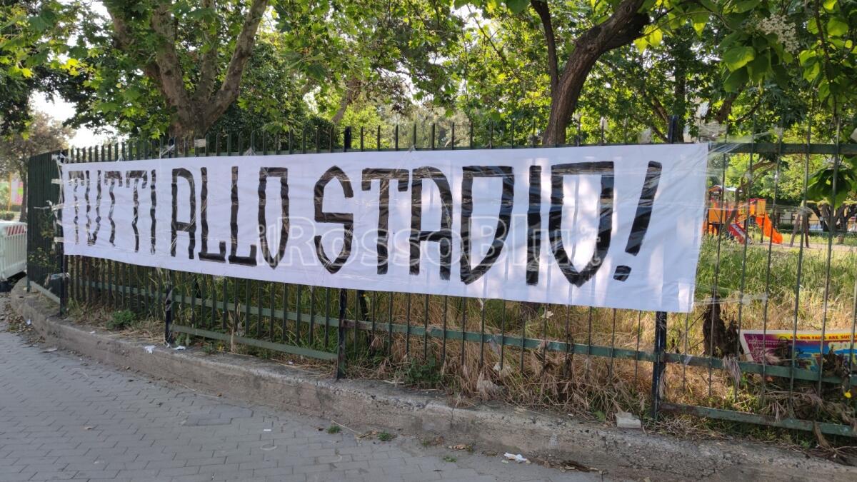 #CrotoneFoggia | "Tutti allo stadio", il popolo rossoblù pronto a spingere la squadra - 