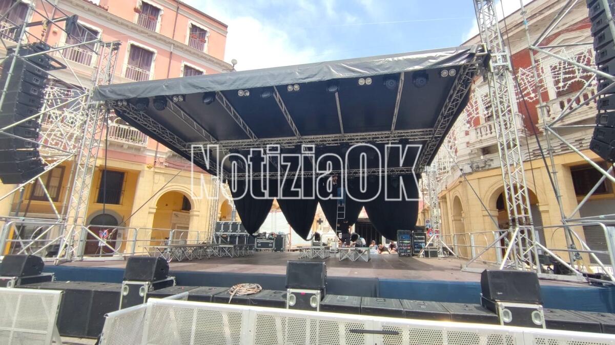 Ron in concerto questa sera a Crotone: grande attesa per il cantautore - 