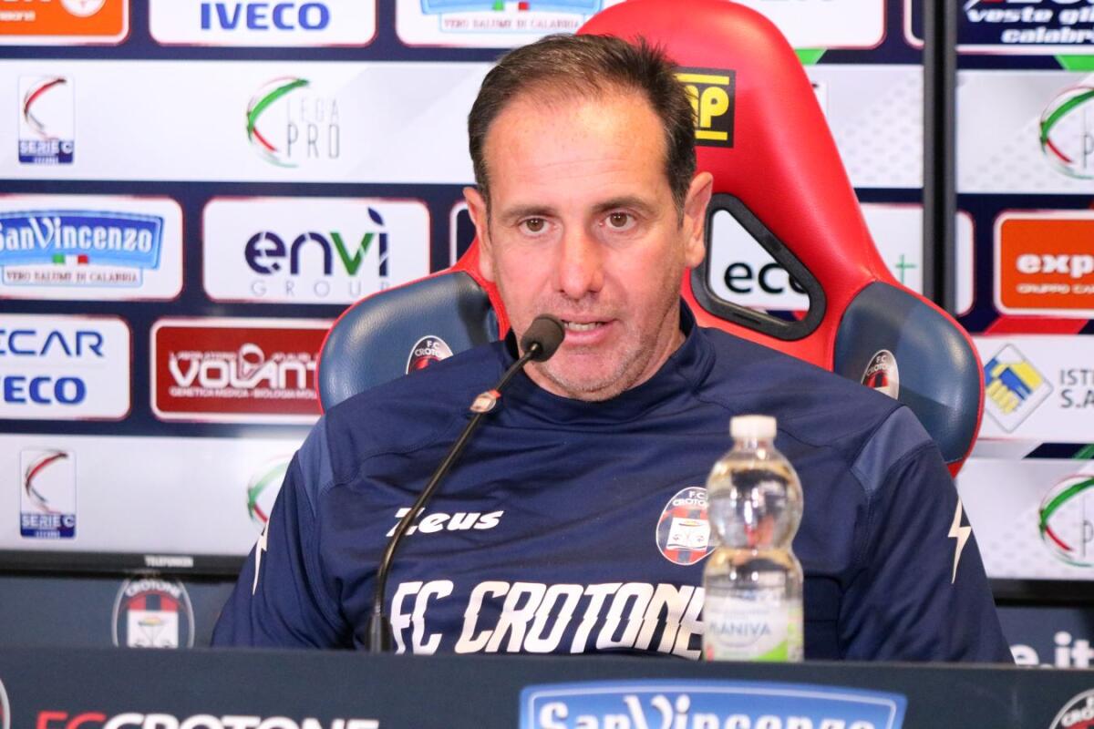 #FoggiaCrotone 1-0 | Mister Zauli: "Ci giocheremo tutte le nostre carte allo Scida" - 