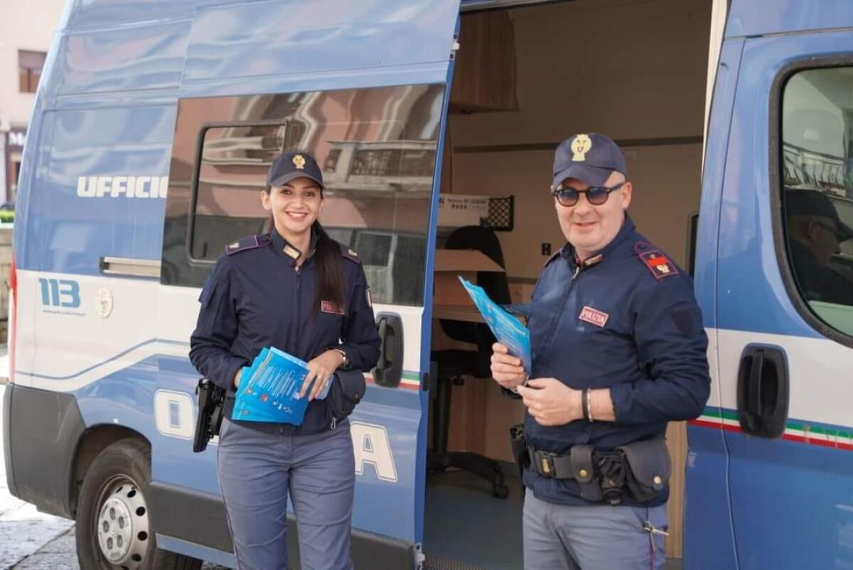 Crotone, campagna di informazione sui bambini scomparsi  - 