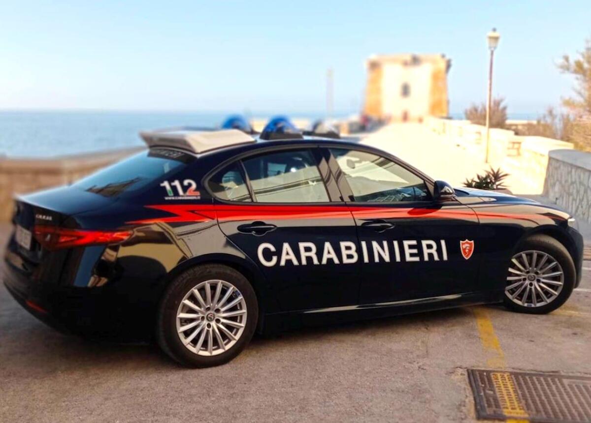 Crotone - Si trova un ladro in casa: fermato dai Carabinieri - 