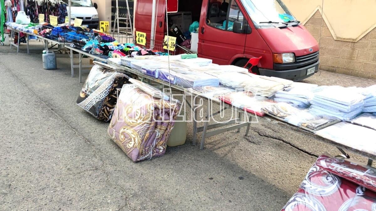 Isola di Capo Rizzuto, mercato del lunedì: la data del recupero - 