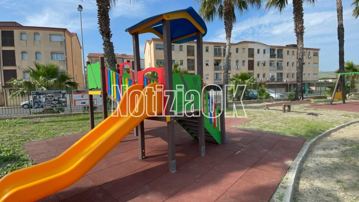 Crotone - Restituito il Parco della Cittadinanza Attiva al quartiere Fondo Gesù - 