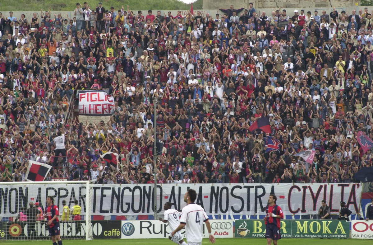 #FoggiaCrotone | Una classica del sud: Foggia e Crotone, da sempre una gara infuocata - 
