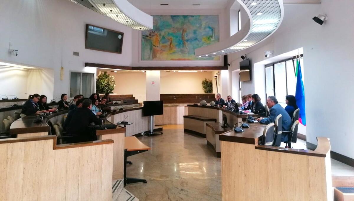 Crotone - Mappature in città per l'abbattimento delle barriere architettoniche - 