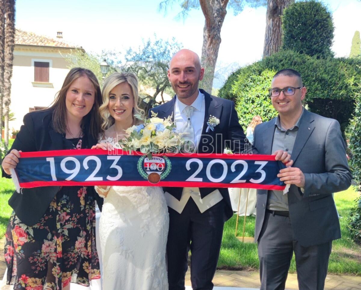 I Tifosi rossoblù | Loreta Scorza: «Sosteniamo il nostro Crotone» - 