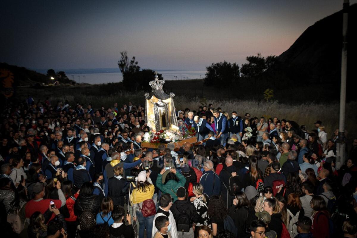 Crotone cammina con Maria, la prima stella del mattino - 
