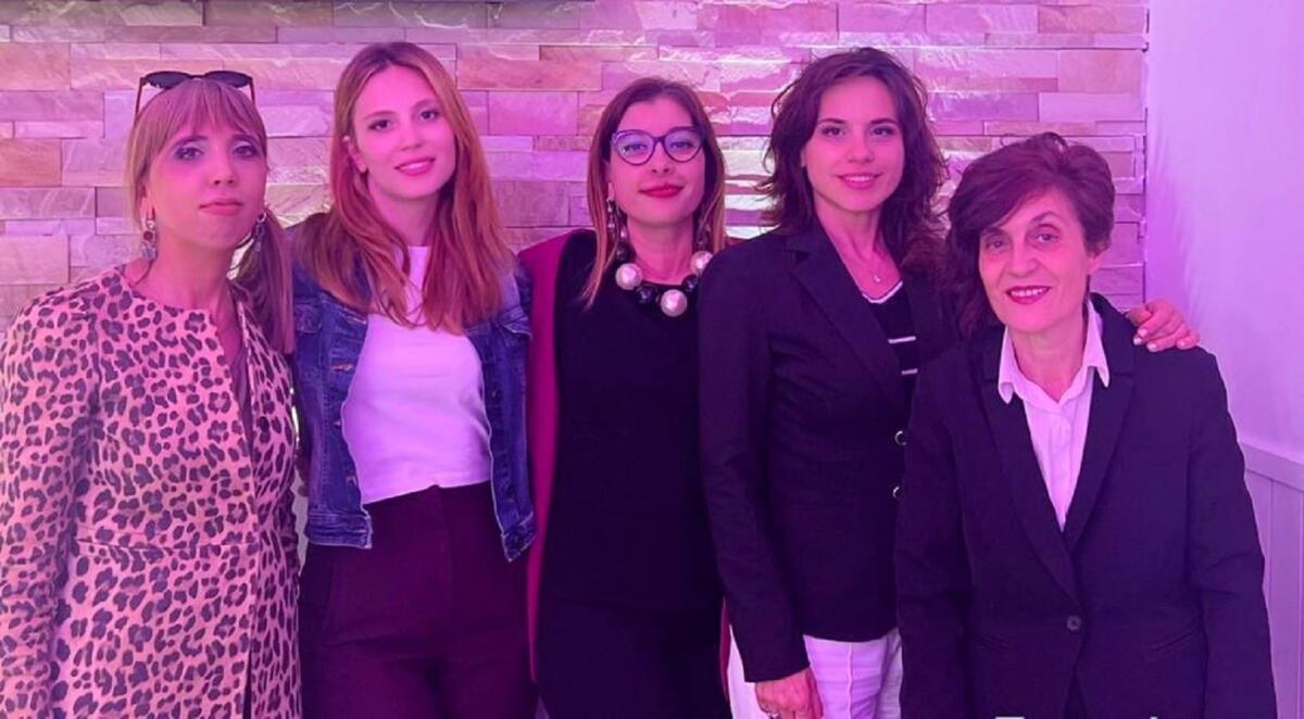 Nasce a Crotone la sezione territoriale dell’ADGI, l’Associazione Donne Giuriste Italiane - Mariangela Mesoraca, Lorenza Iannotta, Teresa Battigaglia, Francesca Borrelli, Italia Arcuri
