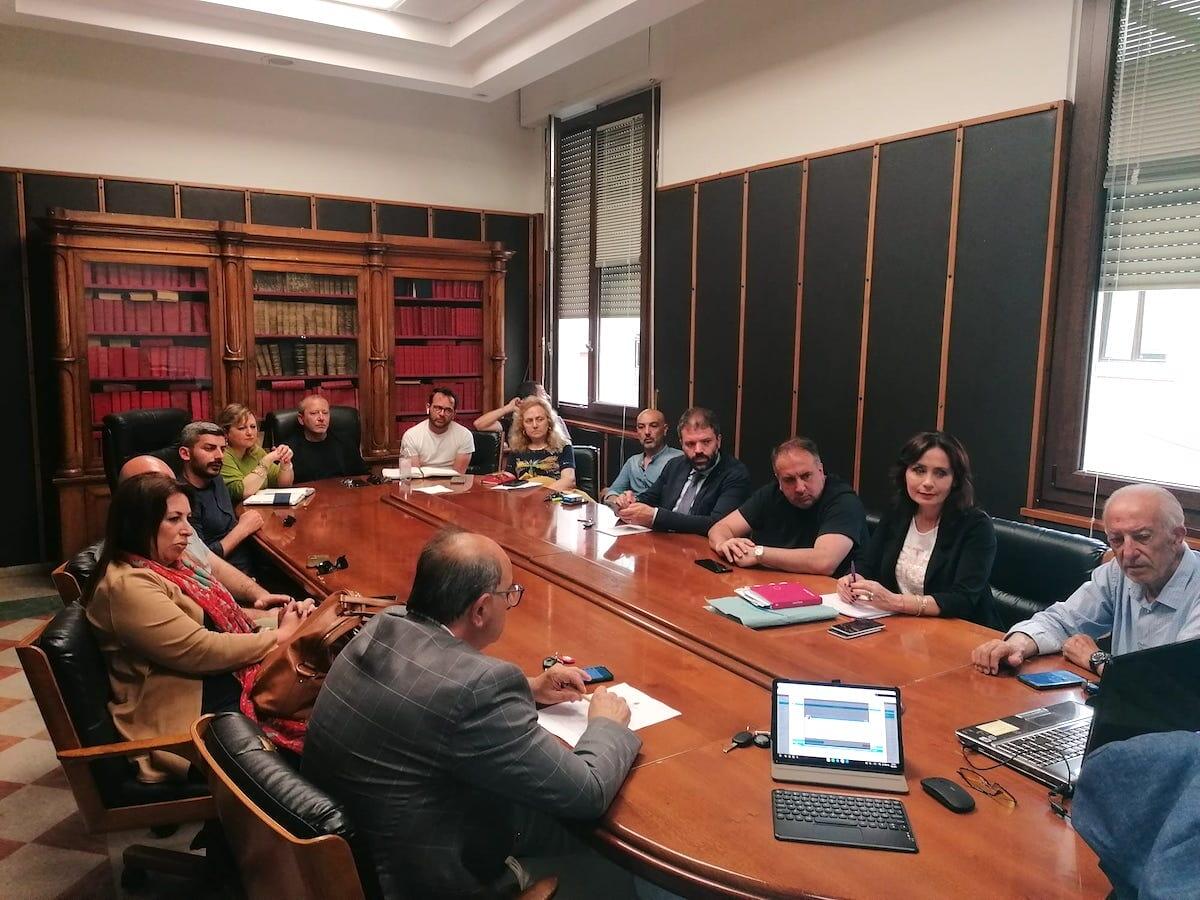 Crotone, attività commerciali del lungomare: incontro per definire le linee guida da seguire - 