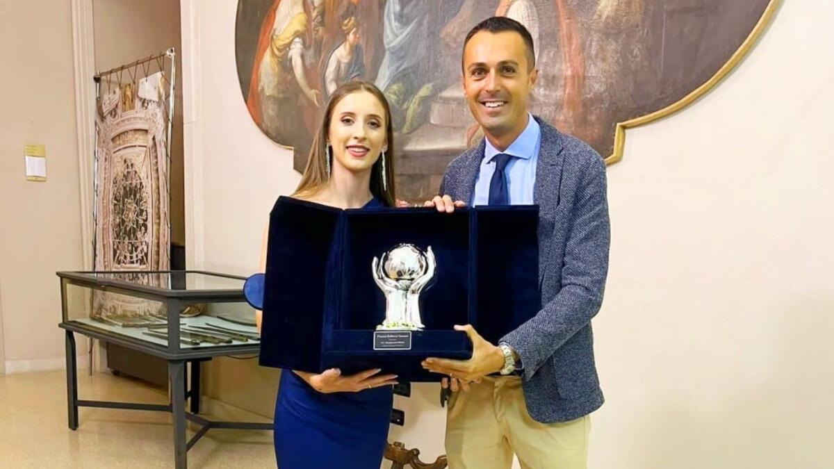 Eccellenza - La crotonese Margherita Pittella miglior arbitro emergente - Margherita Pittella e Marco Di Bello