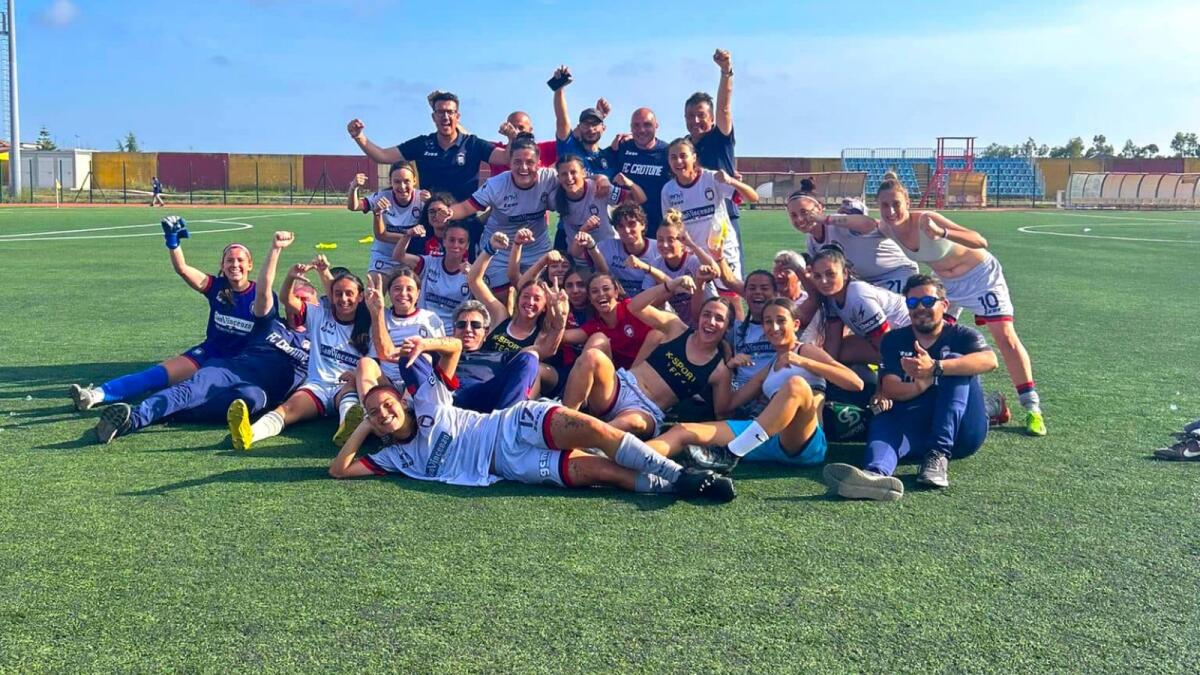 Crotone Femminile | Rossoblù in festa per la salvezza - 