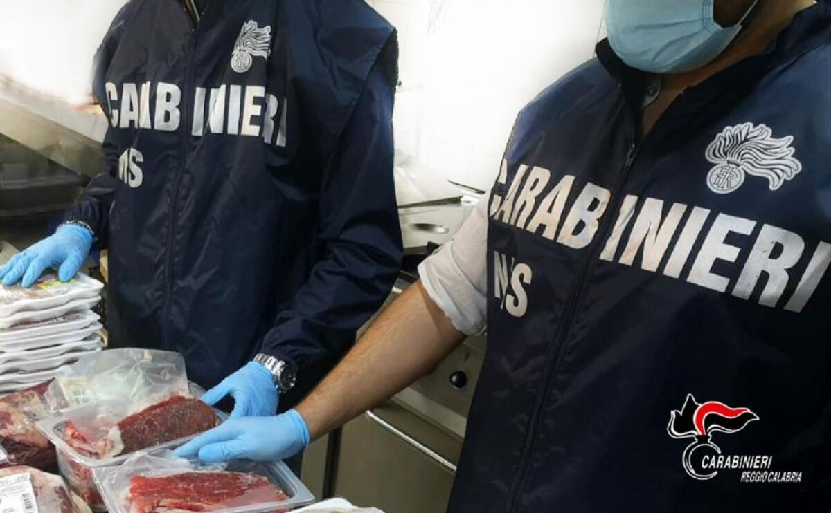 Calabria - Cibo avariato in mensa e 42 bambini con tossinfezione: trovato il batterio - 