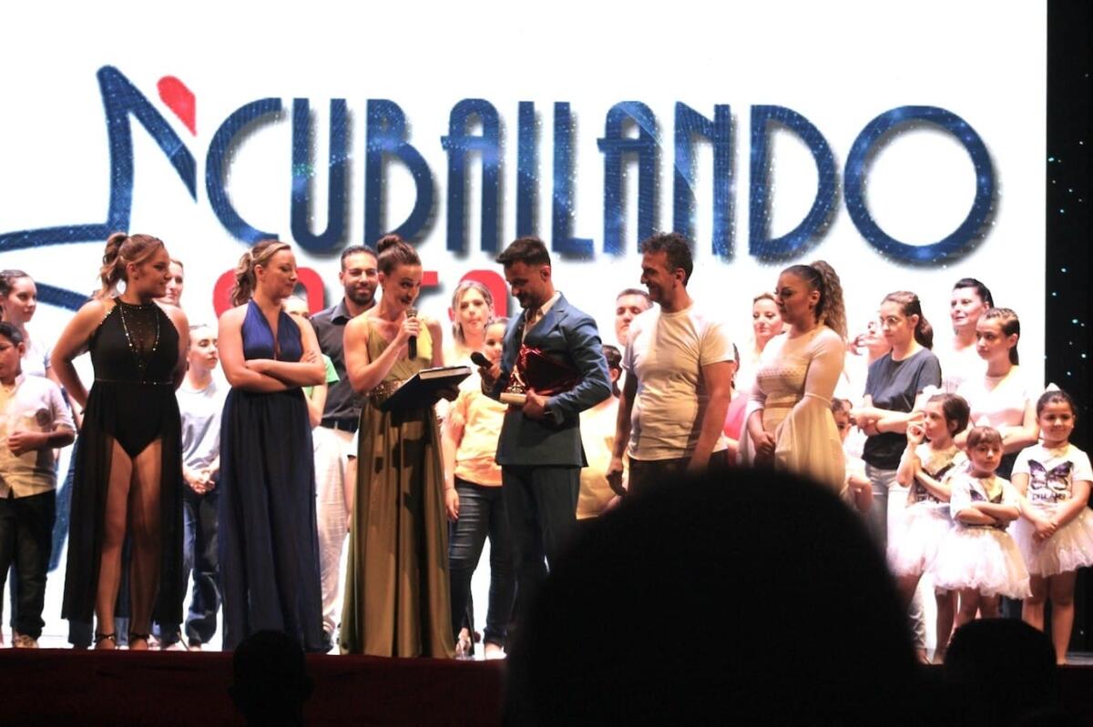 Crotone, spettacolo "in danza" con la Cubailando Salsa Academy -
