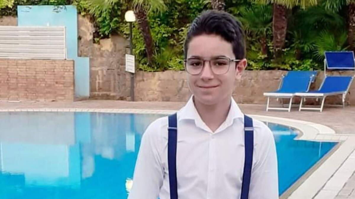 Crotone, muore a 15 anni: i genitori di Karol donano gli organi - 