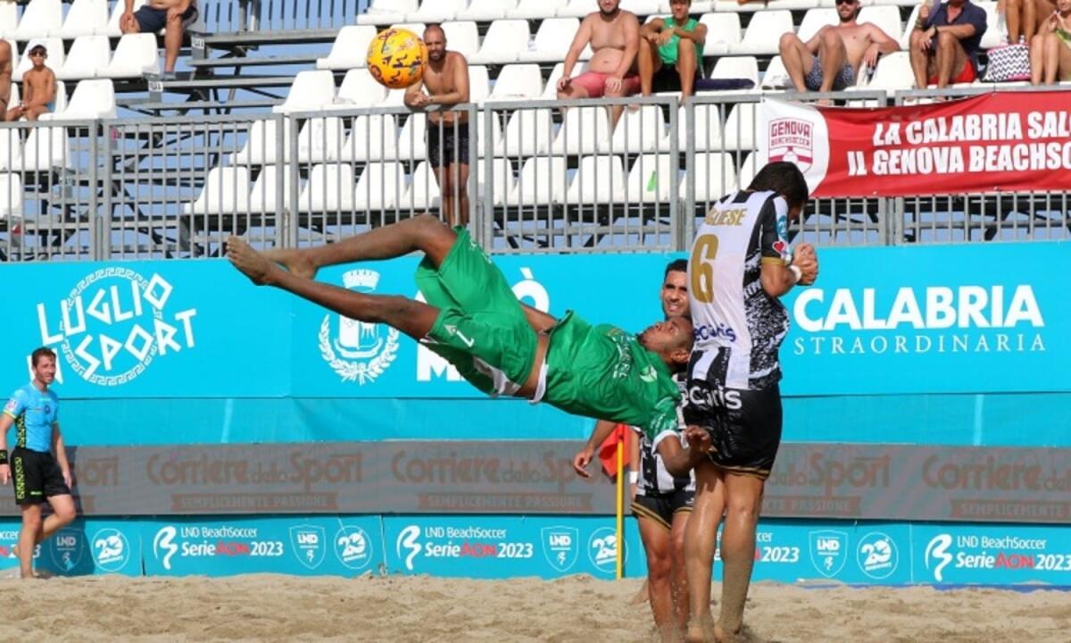 Cirò Marina (KR) - Concluso lo spettacolo di Beach Soccer, definita la griglia delle Final Eight - 