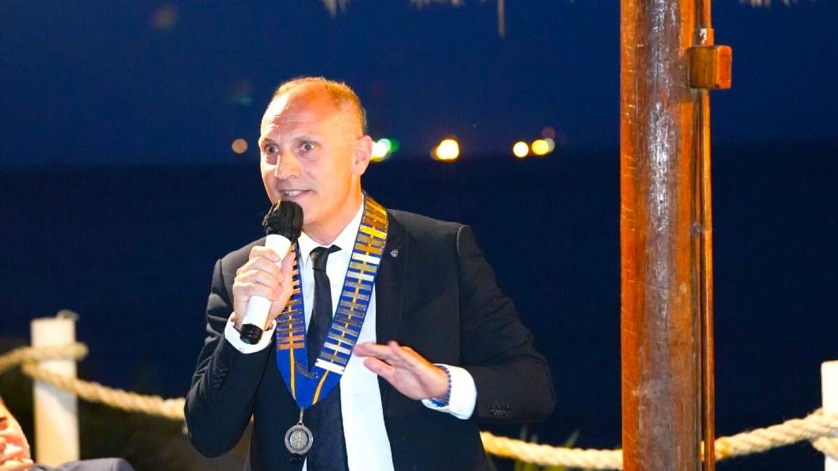 Crotone - Gianluca Romanò è il nuovo presidente del Rotary club - 