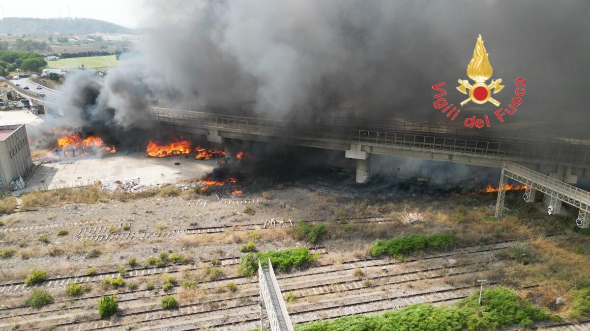 (VIDEO) La  Calabria sotto assedio dagli incendi - 