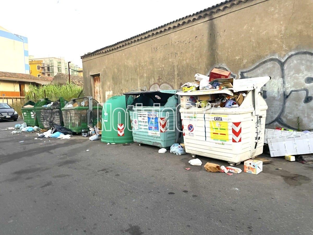 Crotone - Domenica senza raccolta rifiuti, la replica dei sindacati a Voce - 