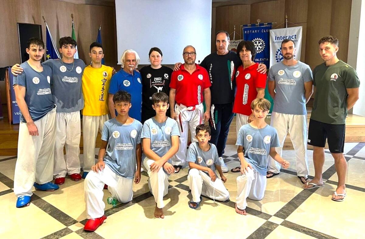 Karate - Le due società crotonesi insieme durante la preparazione estiva - 