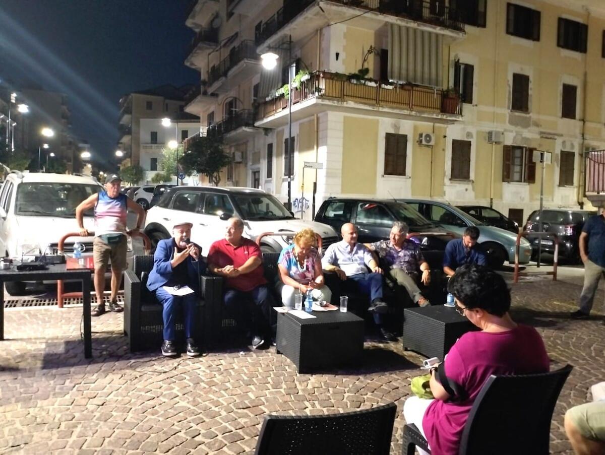 Cutro, una storia di razzismo da nord a sud nel libro di Antonio Migale - 