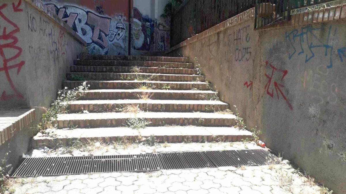 (Foto) Nei quartieri di Crotone: c’è un parco in città, bisogna averne cura - 