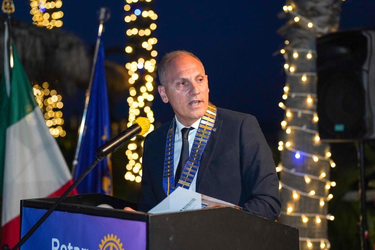 Crotone - Romanò nuovo presidente del Rotary: «Insieme possiamo migliorare il territorio» - 