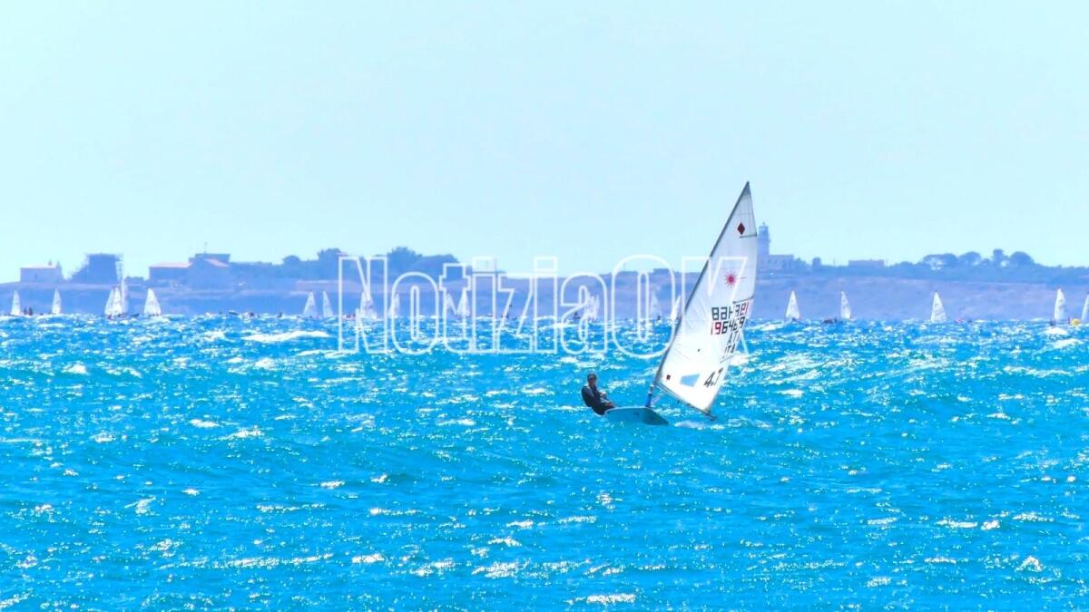 Vela - La città di Crotone ospita i giovanissimi timonieri nel Meeting Optimist 2023 - 