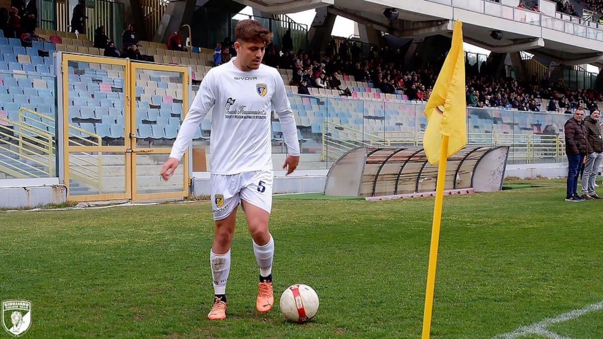 Calciomercato | Il Crotone si muove a ritmo di samba per il centrocampo - 