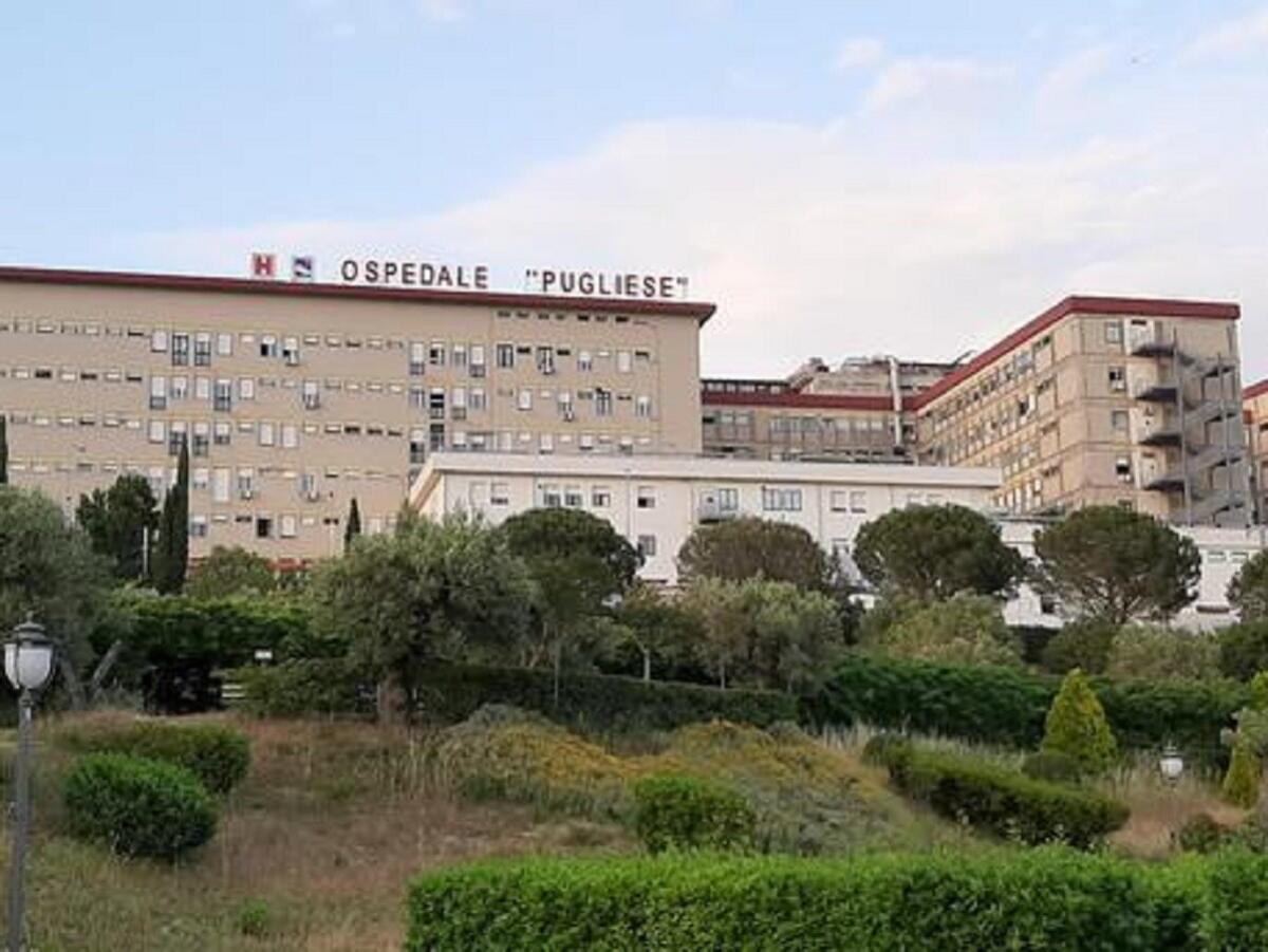 Crotone - Si schianta contro un muro, ragazzo ricoverato in grave condizioni - Ospedale Pugliese di Catanzaro