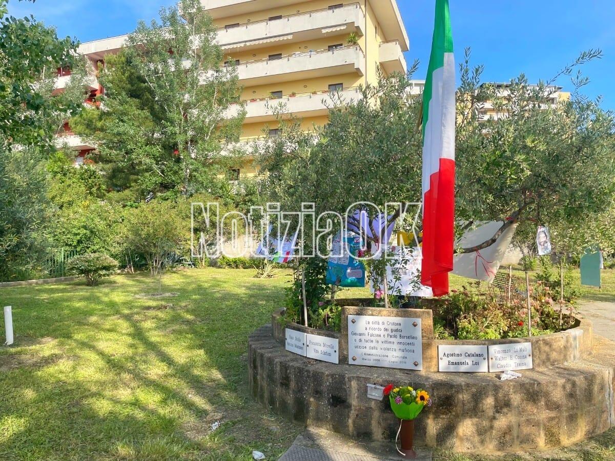 Crotone, Fratelli d'Italia e Gioventù Nazionale ricordano Borsellino e gli agenti della sua scorta - 