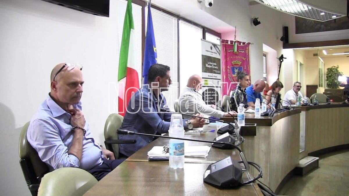 La Provincia della Magna Grecia, da Crotone fino all'arco lucano-pugliese - Nicola Corigliano, Domenico Mazza, Vincenzo Voce, Erminia Madeo, Elisabetta Barbuto, Antonio Caruso