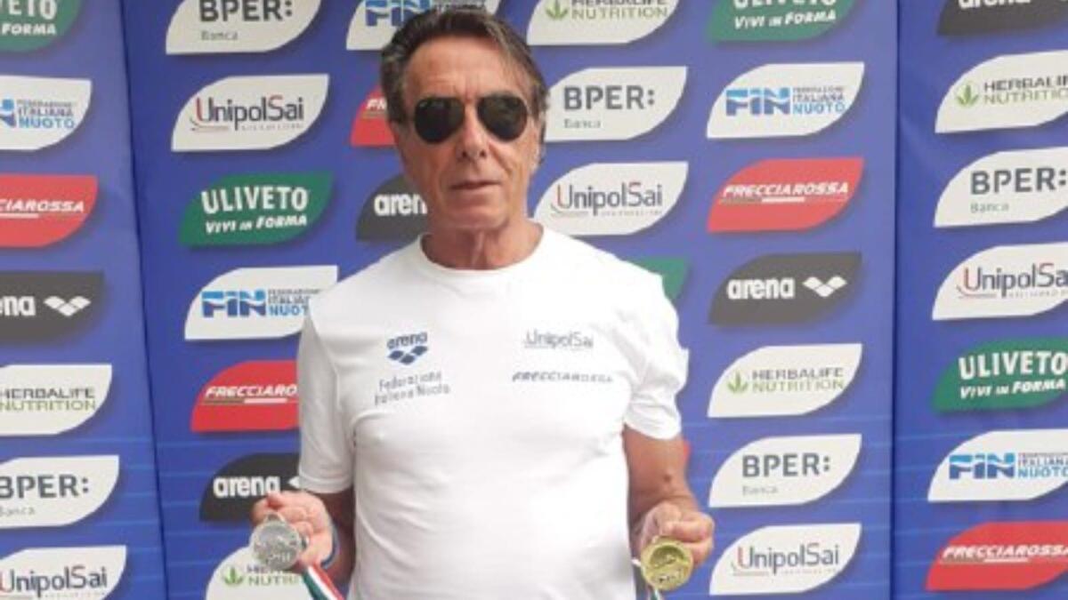 Nuoto - Medaglie con il pluricampione Enzo Foglia - 