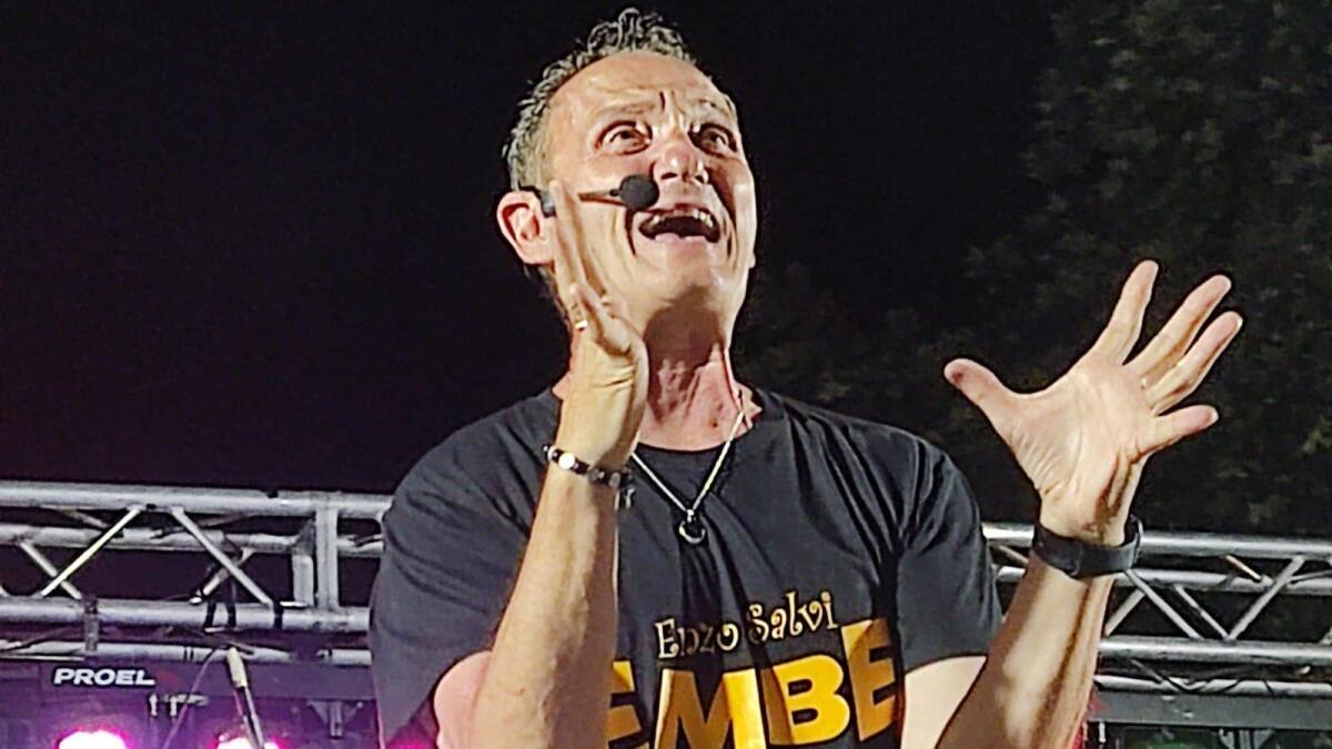 Isola di Capo Rizzuto (KR) - Si ride con Enzo Salvi - 