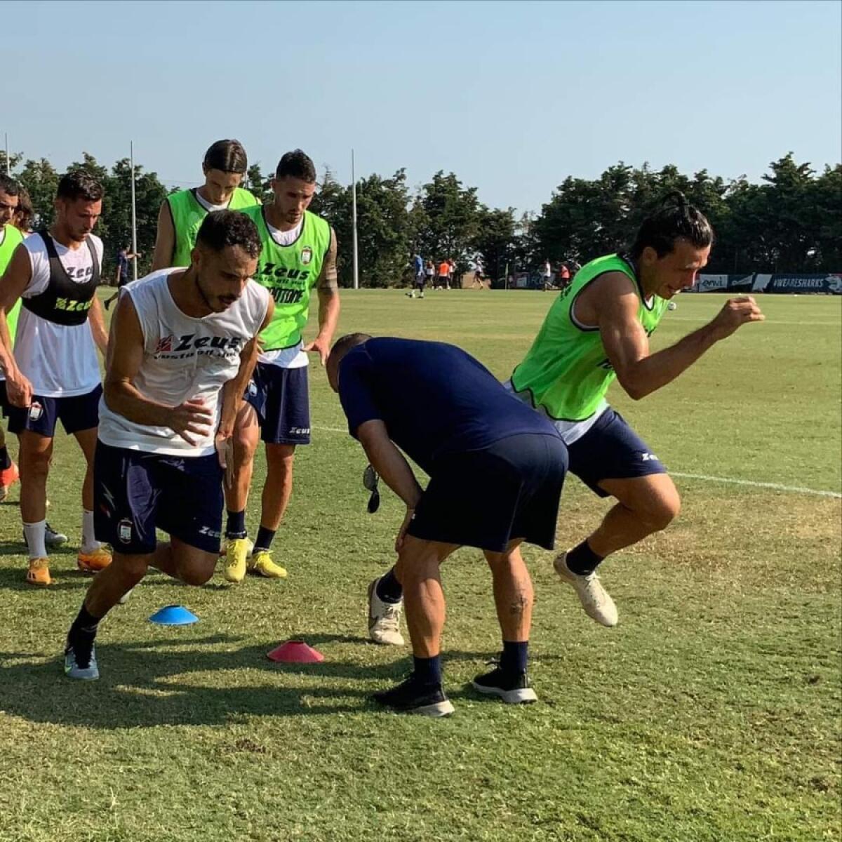 #CataniaCrotone | I convocati di Zauli: c'è Petriccione, in 24 per la sfida del "Massimino" - 