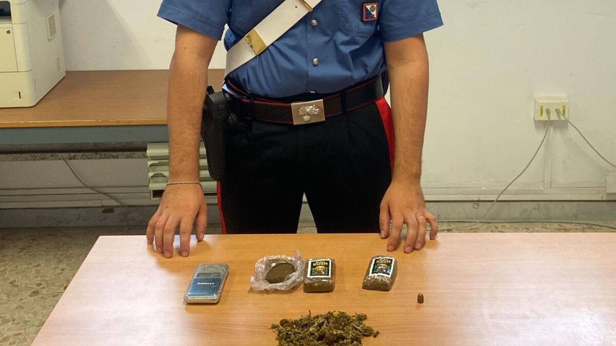 Cirò Marina (KR) - Un arresto in una zona frequentata da spacciatori - 