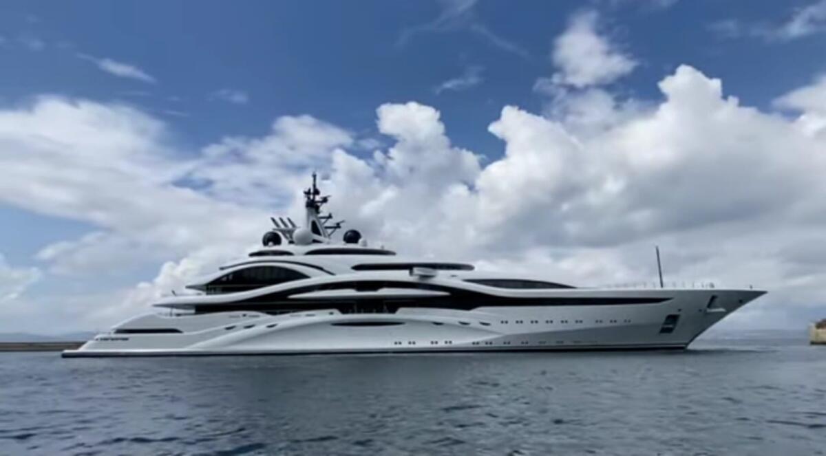 Isola di Capo Rizzuto, arriva l’Al Lusail: 123 metri di nave di lusso - 