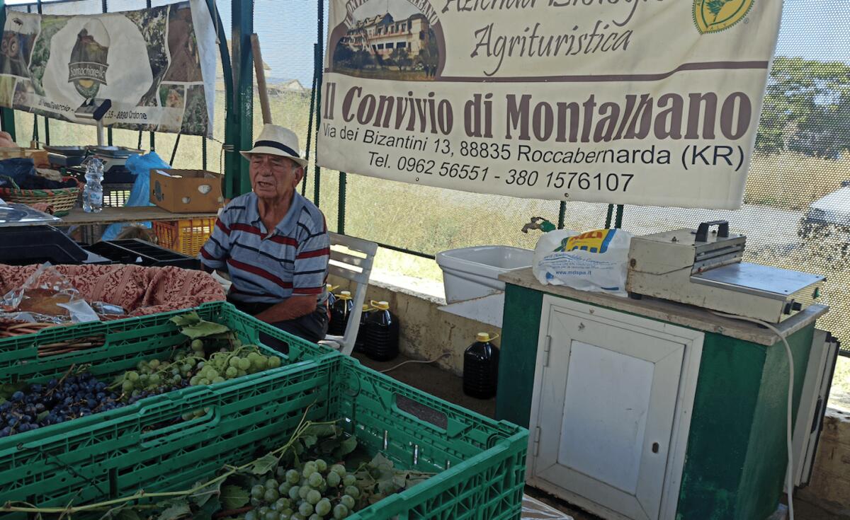 Addio a "Zio Pasquale", grande lavoratore del Farmer's Market - 