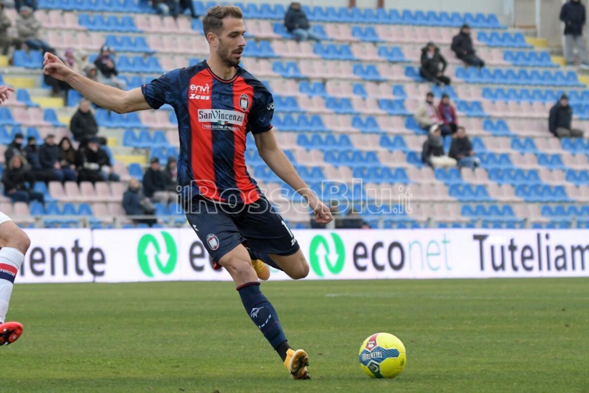 Calciomercato | Crotone, Iacopo Cernigoi ceduto al Rimini - Crotone - Iacopo Cernigoi
