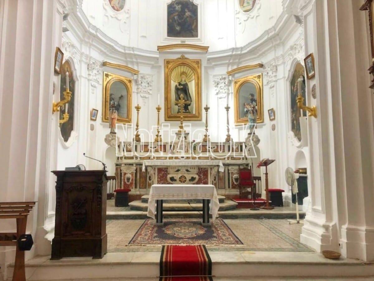 Crotone, i fedeli celebrano Santa Chiara: boom di visite per l’Open Day - 