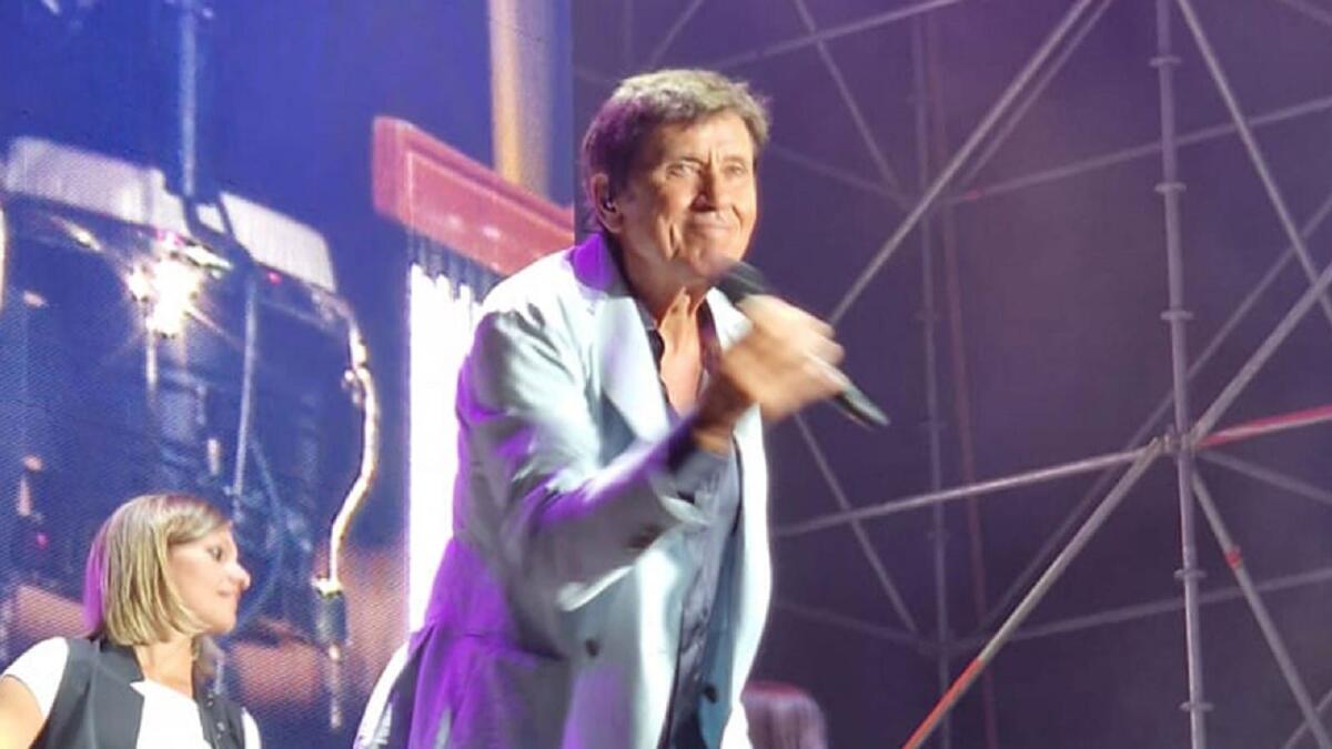 L'eterno ragazzo Gianni Morandi conquista Le Castella - 
