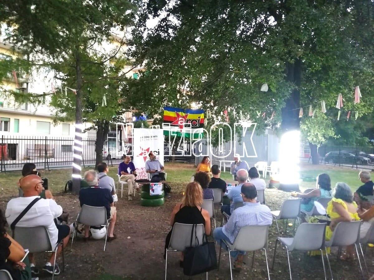 Festival Crotone: domani il primo appuntamento con il Cinema - Festival Crotone, il primo appuntamento letterario