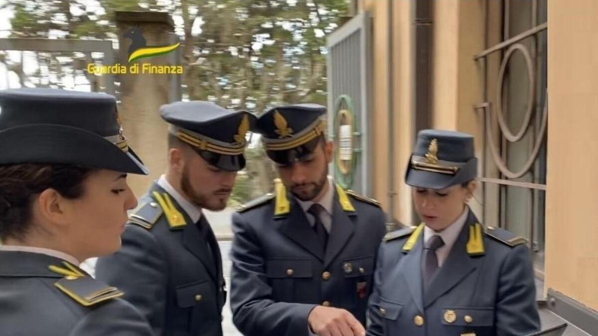 Calabria - Sequestro di beni dal valore di 700 mila euro a noto esponente della 'Ndrangheta - 