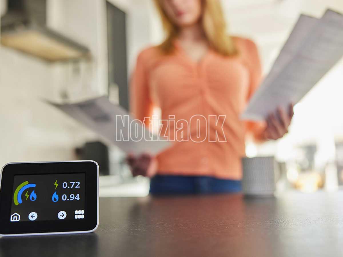 Energia, nel mese di luglio consumi elettrici in calo - 